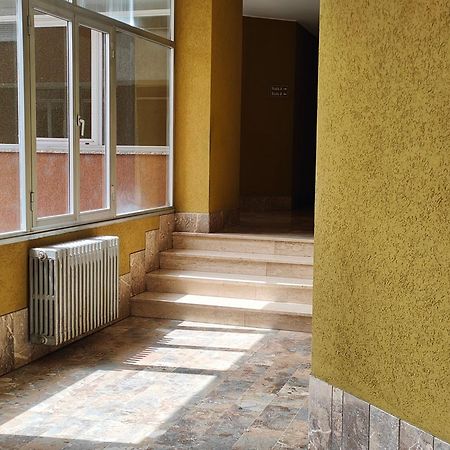 Alfiumea Lägenhet Tirano Exteriör bild
